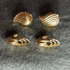 2 pair gold tone clip earrings